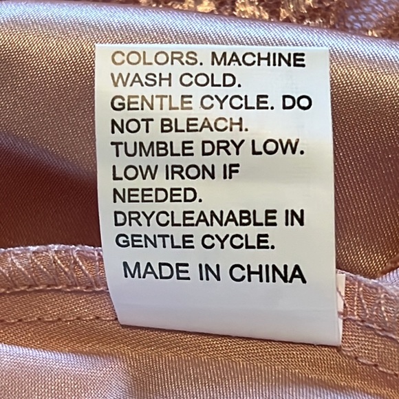 Women’s Satin Mesh Lace Deep V Neck Cami and Shorts, 2 pcs Set, Size L - Picture 10 of 11